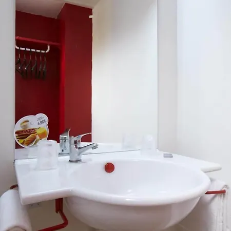 Hotel Premiere Classe Marseille Ouest-martigues 2*