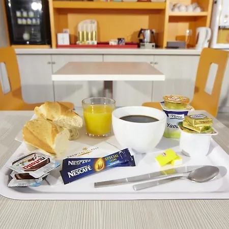 Hotel Premiere Classe Marseille Ouest-martigues 2*