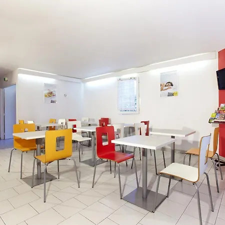 Hotel Premiere Classe Marseille Ouest-martigues Martigues